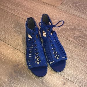 fancy blue sandals